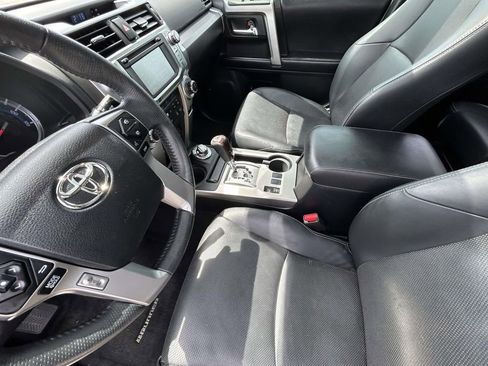 Used 2019 Toyota 4Runner Limited AWD/4WD image 10