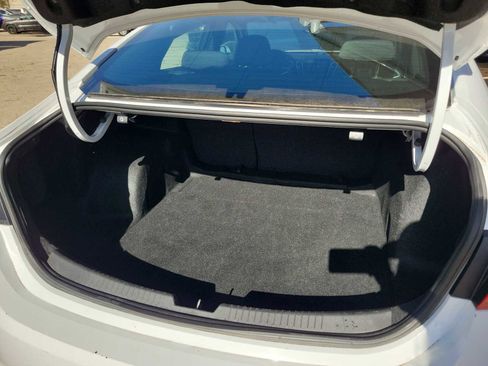 Used 2023 Chevrolet Malibu LT image 19