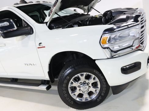 Used 2024 RAM 3500 Laramie image 82
