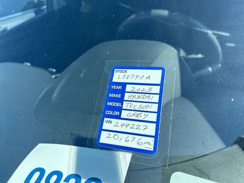 Used 2023 Hyundai Tucson SEL FWD image 11