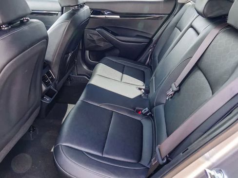 Used 2025 Kia Seltos EX FWD image 15