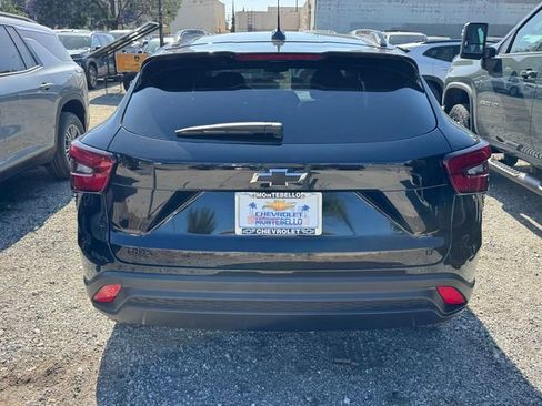 New 2026 Chevrolet Trax LT FWD image 4