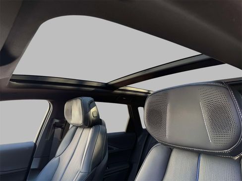 Used 2024 Cadillac Lyriq Luxury w/ LPO, Floor Liner Package image 22