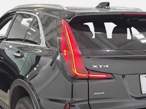 Certified 2025 Cadillac XT4 Premium Luxury AWD/4WD image 30