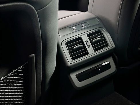 New 2025 Audi Q5 Premium Plus image 23