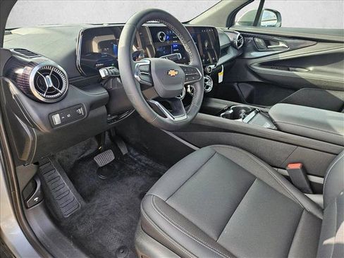 New 2026 Chevrolet Blazer EV LT image 3