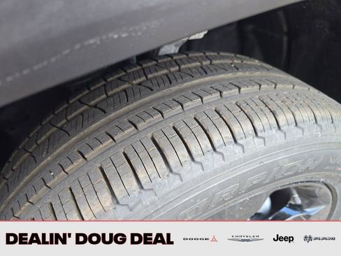 New 2026 Jeep Grand Cherokee Limited w/ Limited Altitude Package AWD/4WD image 28