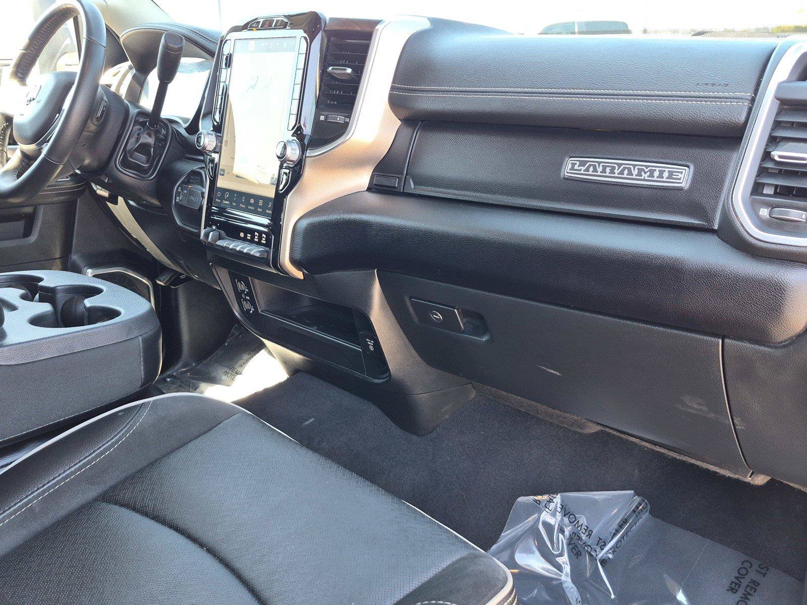 Used 2024 RAM 2500 Laramie w/ Safety Group AWD/4WD image 11