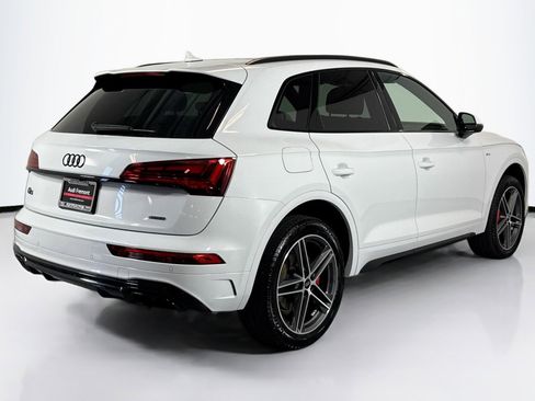 Used 2025 Audi Q5 e Premium Plus image 5