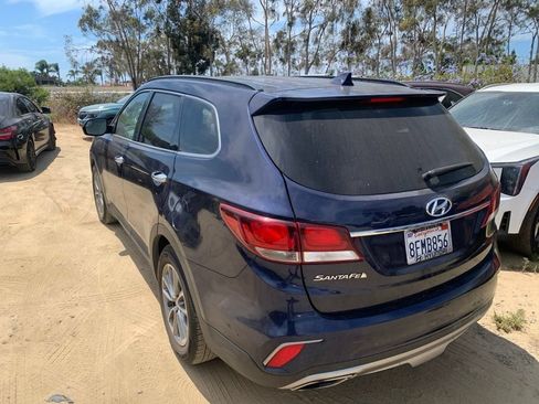 Used 2018 Hyundai Santa Fe SE FWD image 7