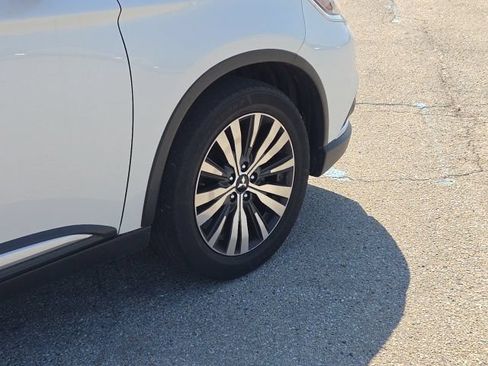 Used 2019 Mitsubishi Outlander SEL FWD image 6