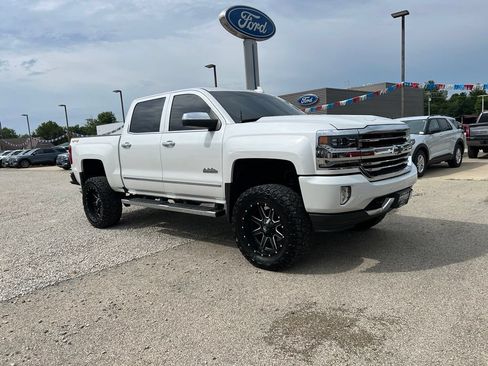 Used 2017 Chevrolet Silverado 1500 High Country AWD/4WD image 1
