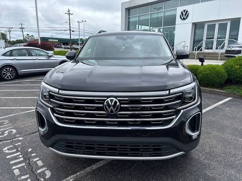 Certified 2025 Volkswagen Atlas SEL AWD/4WD image 8