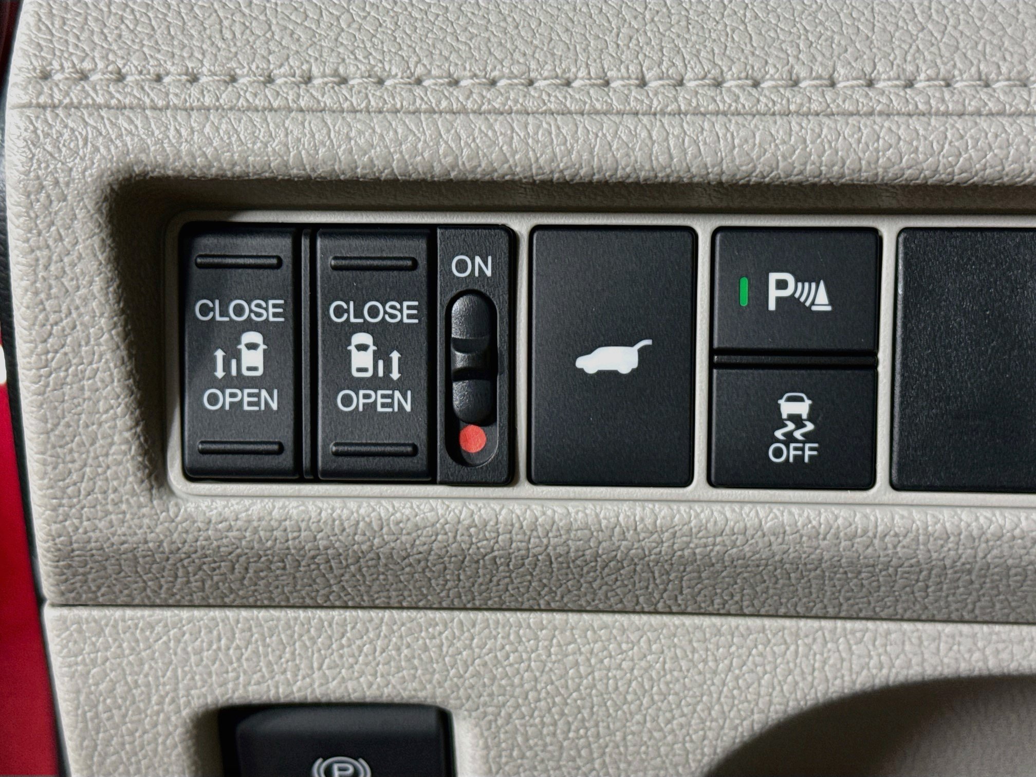 New 2027 Honda Odyssey Touring image 9