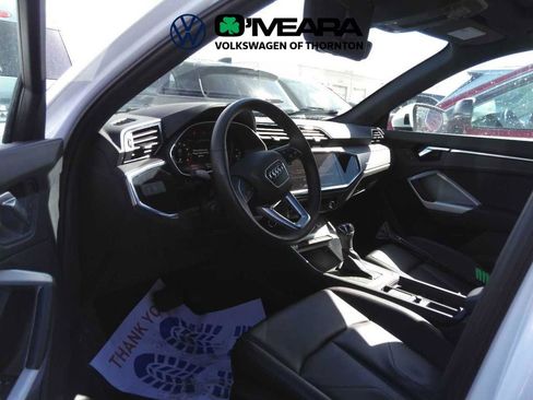 Used 2025 Audi Q3 2.0T Premium image 4