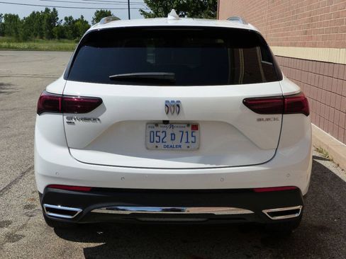 Used 2024 Buick Envision Preferred AWD/4WD image 8