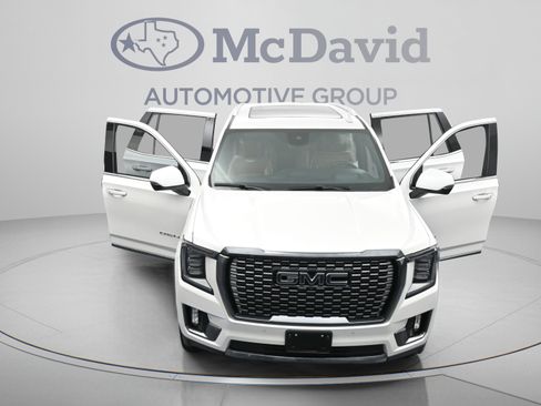 Used 2024 GMC Yukon Denali Ultimate AWD/4WD image 44