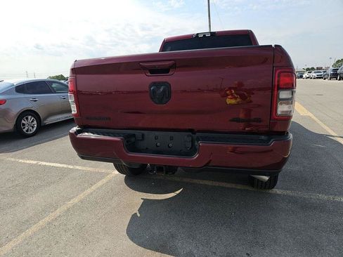 Used 2022 RAM 2500 Big Horn w/ Night Edition AWD/4WD image 5