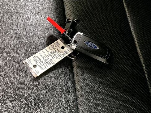 Used 2020 Ford Explorer Limited image 10