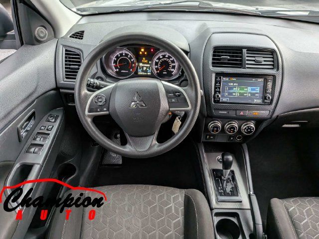 Used 2022 Mitsubishi Outlander Sport ES AWD/4WD image 19