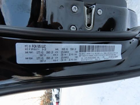 Used 2019 Jeep Cherokee Limited w/ Luxury Group image 30