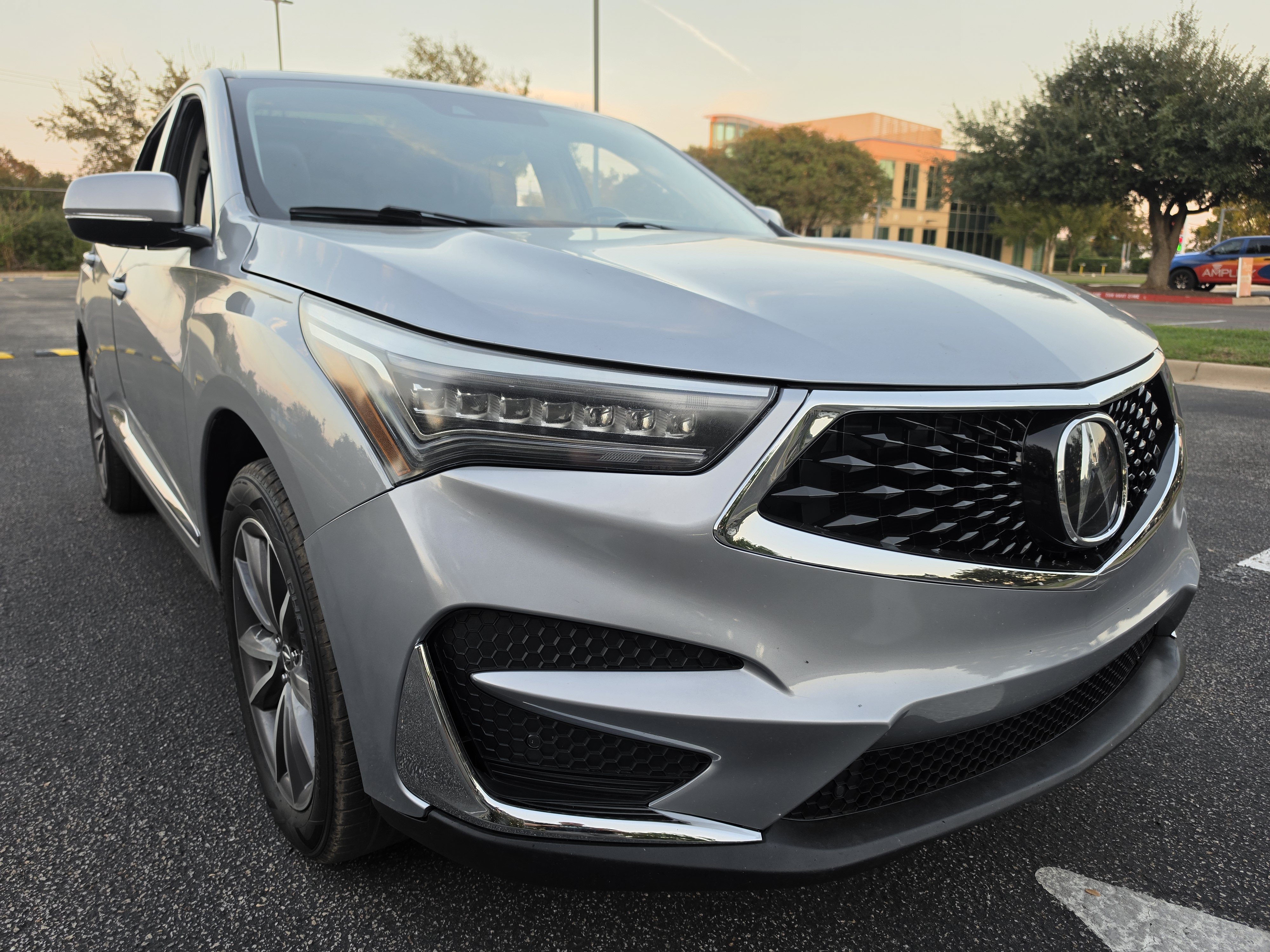 Used 2020 Acura RDX w/ Technology Package FWD image 1