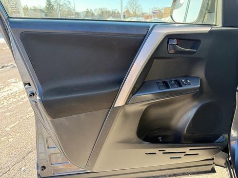 Used 2018 Toyota RAV4 LE w/ All Weather Liner Package image 19