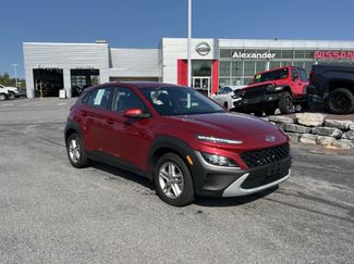 Used 2023 Hyundai Kona SE w/ Cargo Package image 1