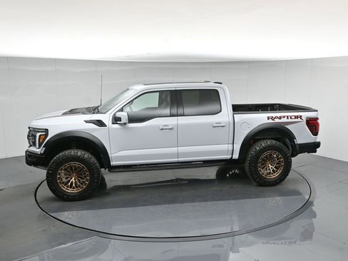 Used 2025 Ford F150 Raptor image 47