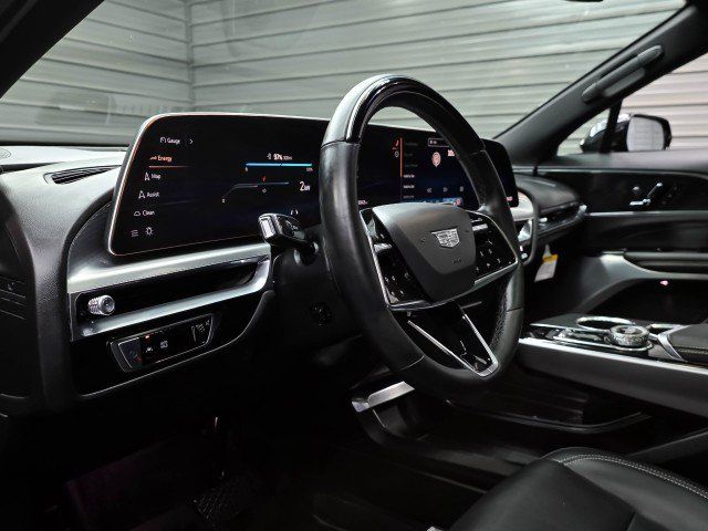Used 2024 Cadillac Lyriq Sport w/ LPO, Floor Liner Package AWD/4WD image 11
