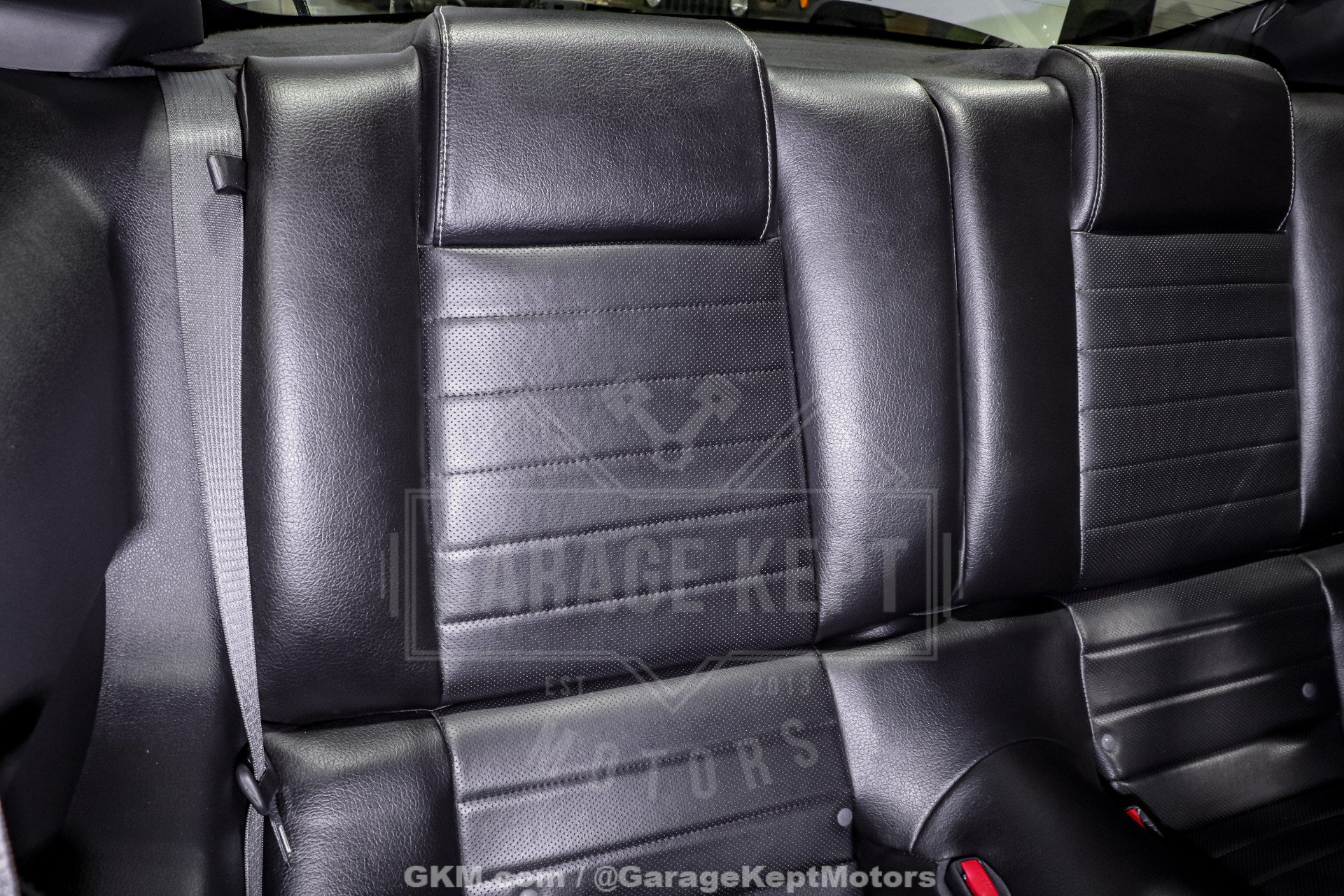 Used 2010 Ford Mustang GT RWD image 76