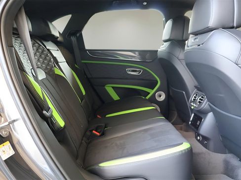 New 2026 Bentley Bentayga Speed image 21