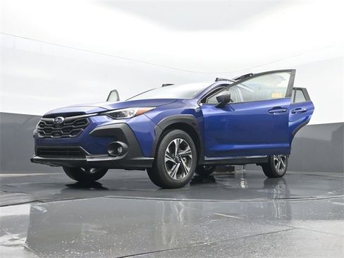 Used 2024 Subaru Crosstrek 2.0i Premium image 33