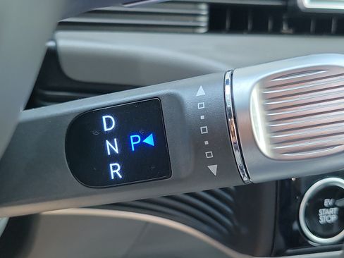 Certified 2024 Hyundai Ioniq 5 SEL RWD image 16