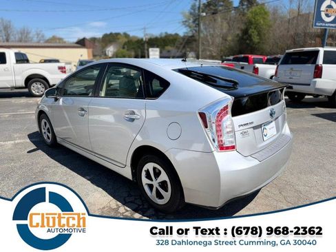 Used 2012 Toyota Prius Two image 7