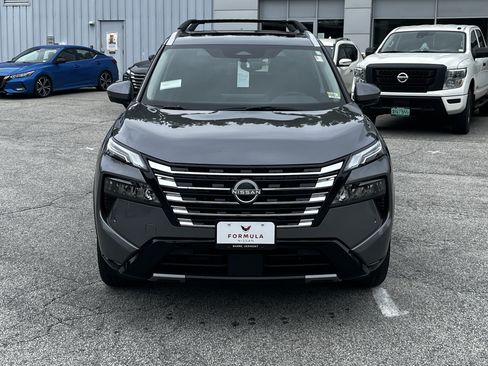 New 2026 Nissan Rogue Platinum AWD/4WD image 2