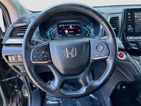 Used 2024 Honda Odyssey EX-L image 11