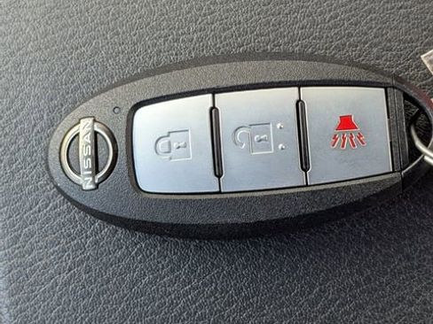Used 2025 Nissan Z Performance w/ Floor Mat Package RWD image 25