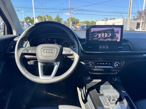 Certified 2023 Audi Q5 2.0T Premium w/ Convenience Package AWD/4WD image 26
