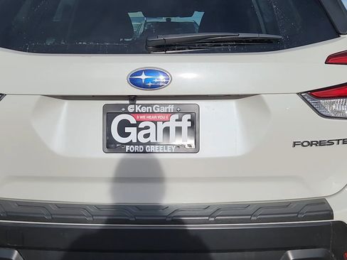 Used 2022 Subaru Forester Limited image 27