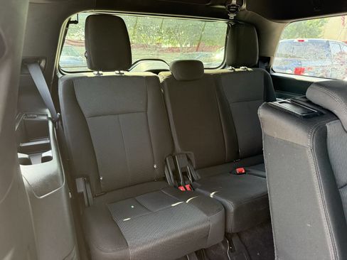 Used 2020 Ford Expedition XLT RWD image 31