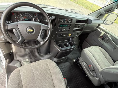 Used 2021 Chevrolet Express 2500 w/ Driver Convenience Package RWD image 13