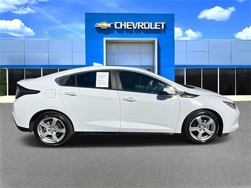Used 2019 Chevrolet Volt LT image 2