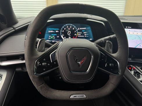 Used 2025 Chevrolet Corvette Z06 image 44