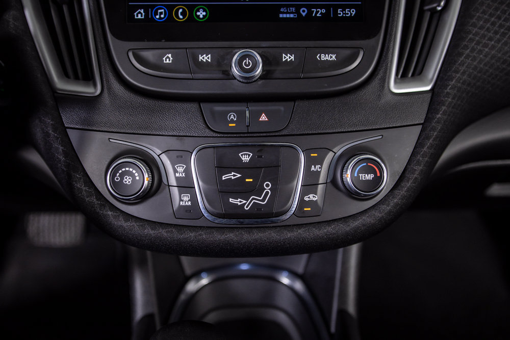 Used 2022 Chevrolet Malibu RS FWD image 26