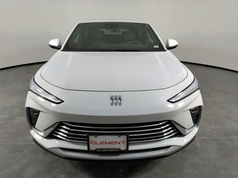 Used 2025 Buick Envista Preferred image 3