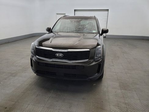 Used 2021 Kia Telluride S FWD image 15