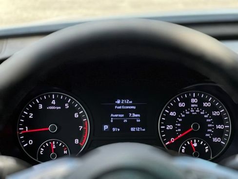 Used 2020 Kia Optima SE FWD image 33