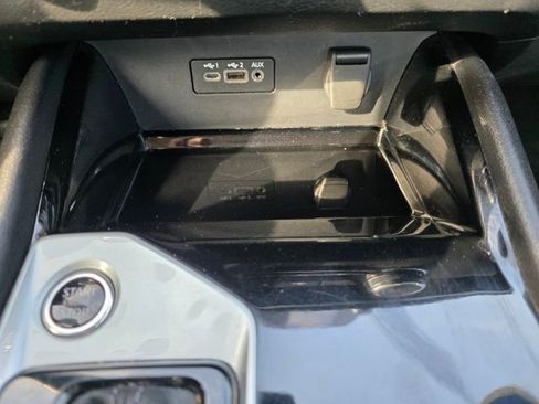 Used 2024 Nissan Altima 2.5 SV image 16