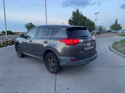 Used 2014 Toyota RAV4 LE AWD/4WD image 5